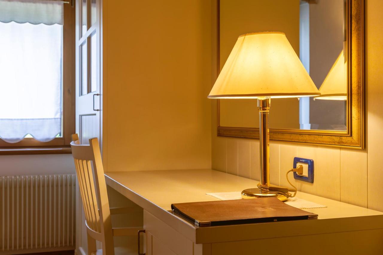 Hotel Calvi-Ristorante Mainor ヴィットリオ・ヴェネト エクステリア 写真
