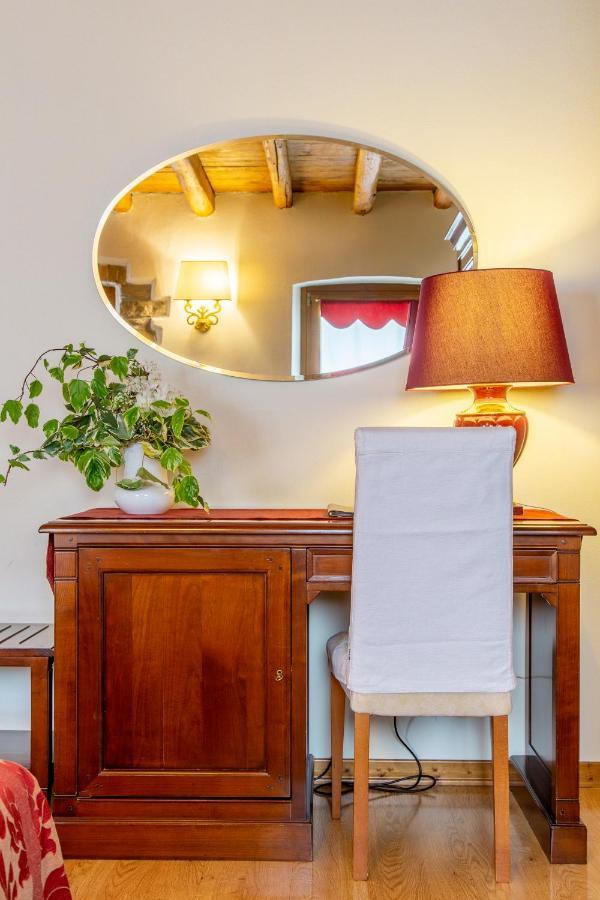 Hotel Calvi-Ristorante Mainor ヴィットリオ・ヴェネト エクステリア 写真